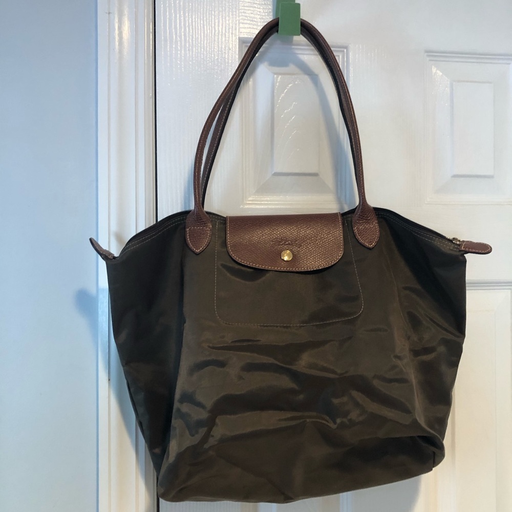Long champ large tote